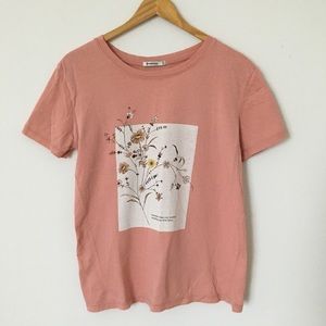 Stradivarius. Blush pink graphic t-shirt
